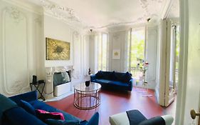 Grand appartement Place Felix Baret 105m2