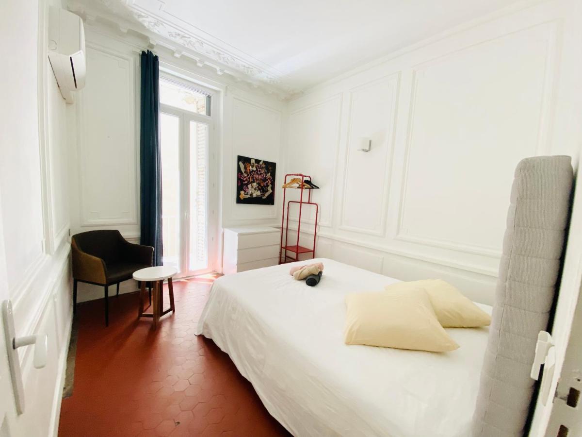 Grand appartement Place Felix Baret 105m2 Marseille Extérieur photo