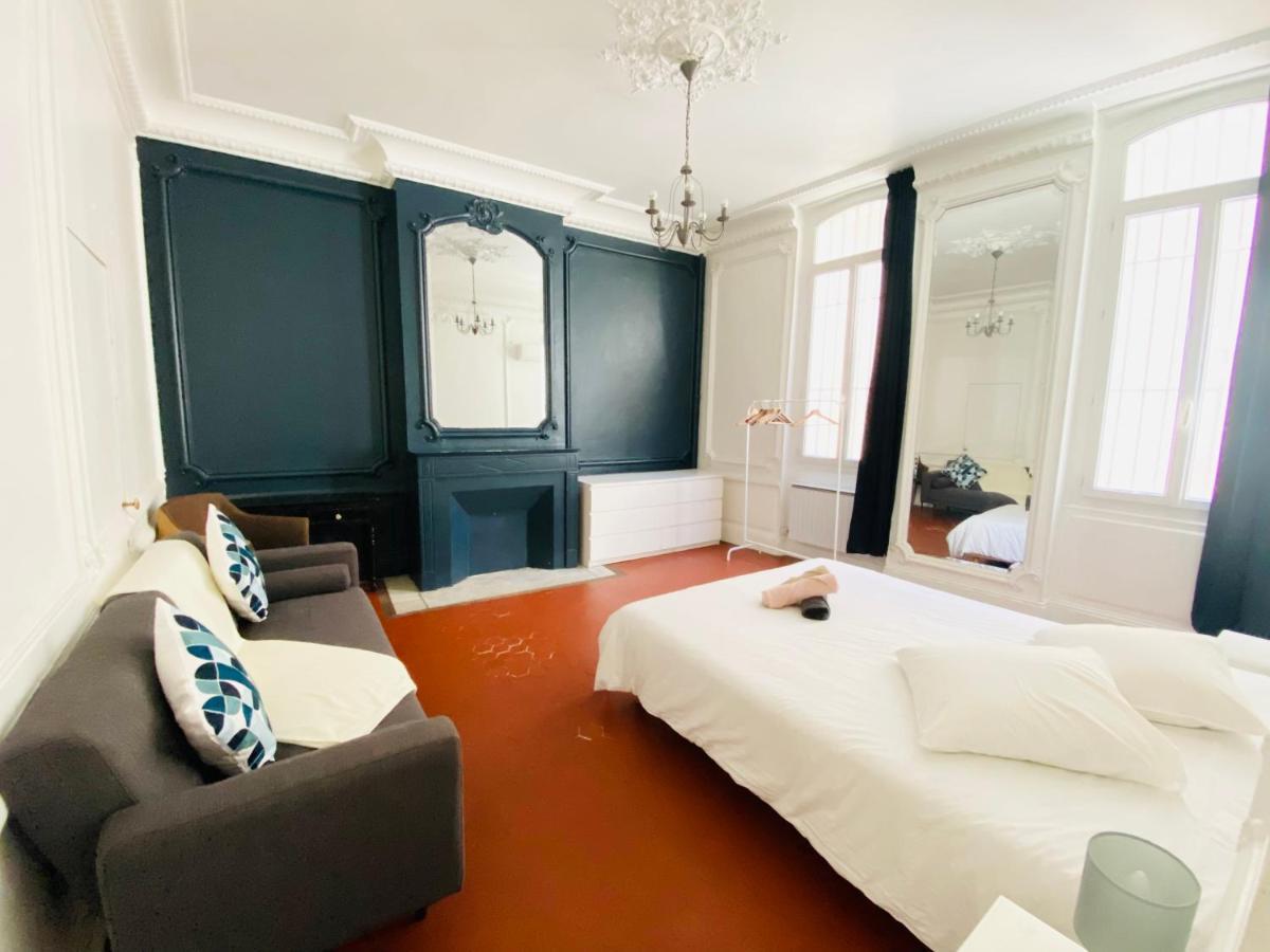 Grand appartement Place Felix Baret 105m2 Marseille Extérieur photo